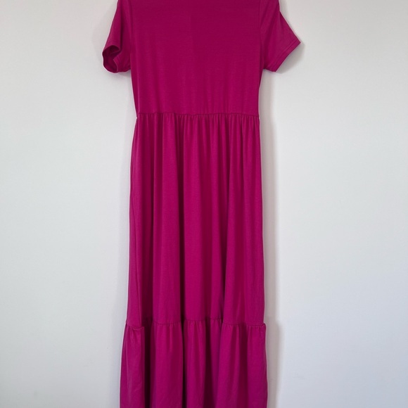 NWT! Lillusory Dark Pink Short Sleeve Tiered Knit Maxi Dress Pockets Size Small - Picture 3 of 11